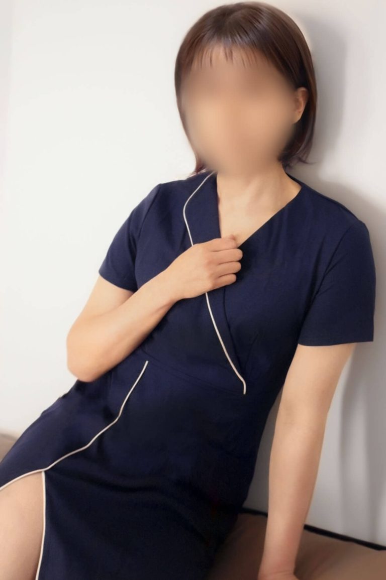 間仲 小春